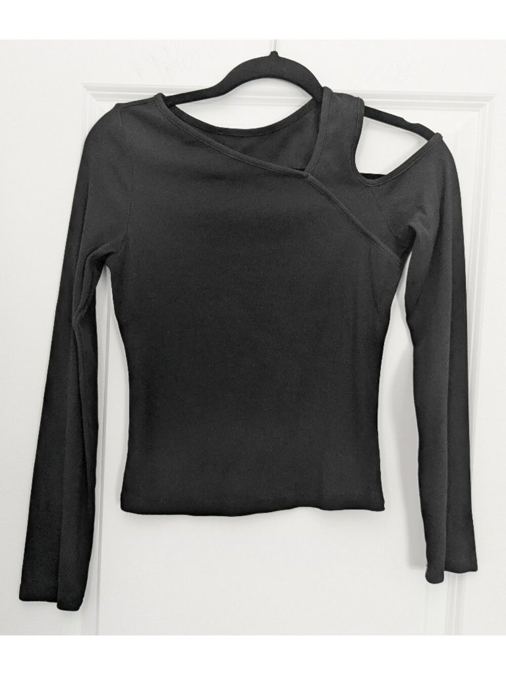 Commense Ribbed Long Sleeve Neck Cut Out Top - Minimalist, Corporate Goth, Y2K